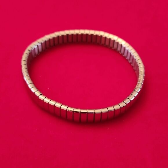 Milor Stretchy Silver Bracelet  - Picture 1 of 1
